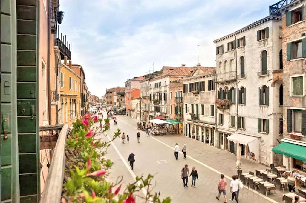 Ferienwohnung Biennale Apt Balcony Venedig Exterior foto